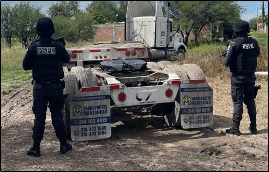 Recuperan En Villagr N Tracto Cami N Y Dos Remolques Con Reporte De